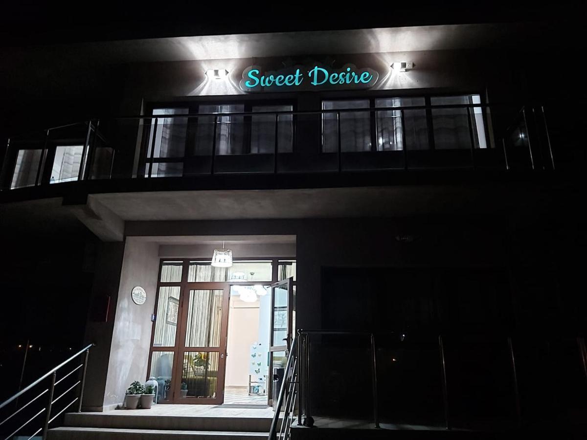 Sweet Desire Acomodação com café da manhã Vama Veche Exterior foto